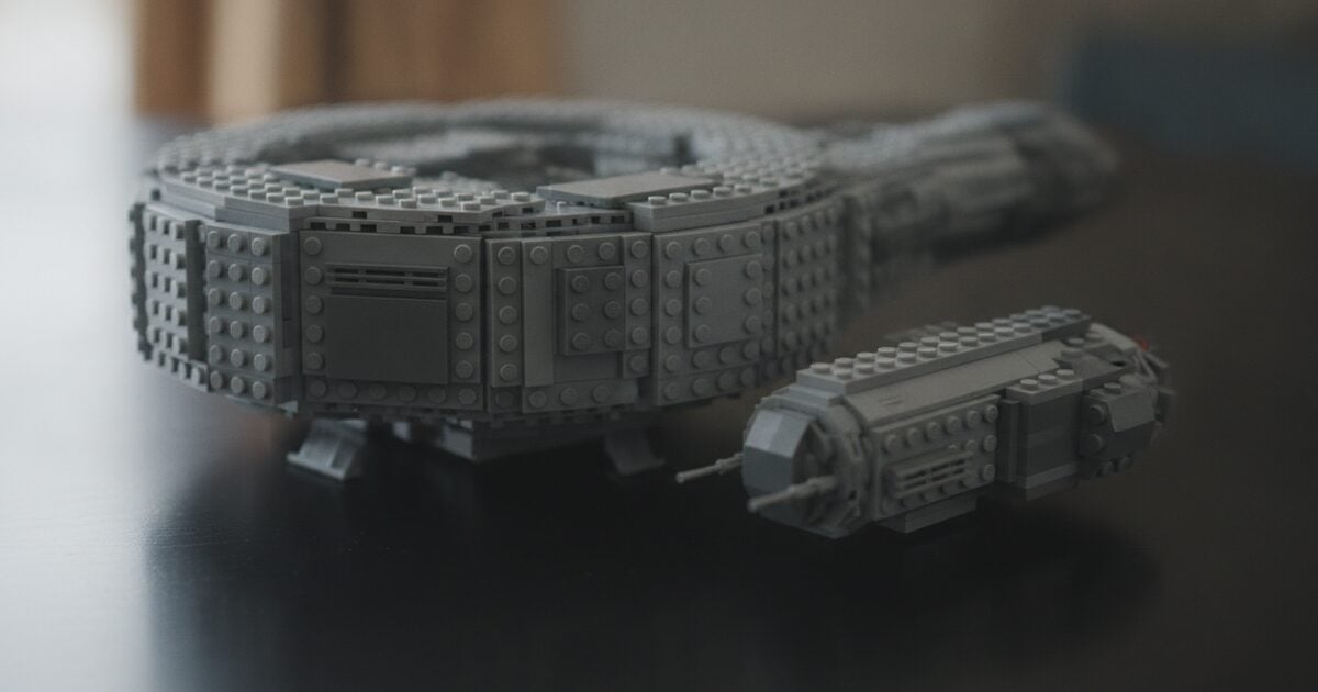 LEGO Millennium Falcon 75192 vs 75257 vs 75375: Which to Buy